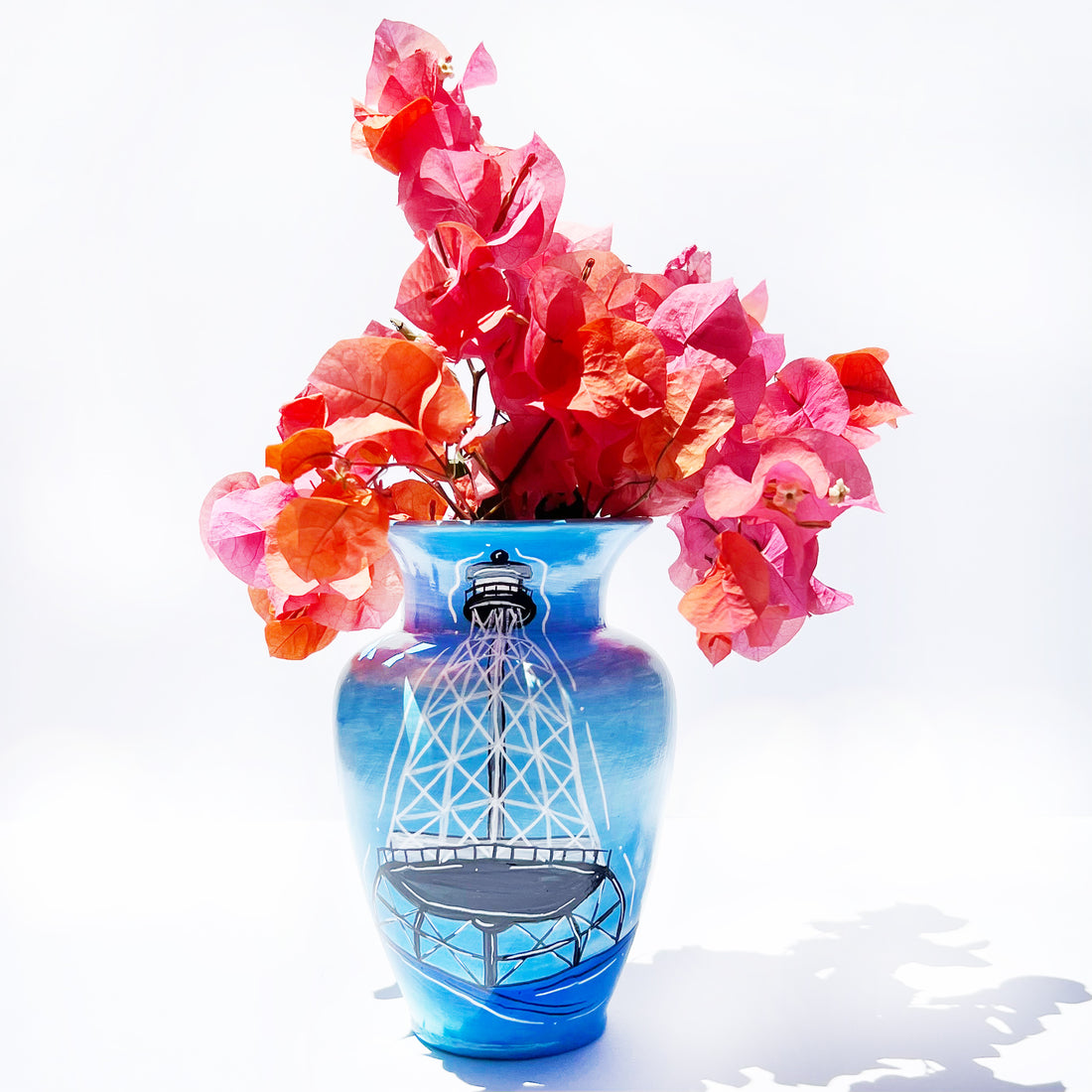 ALLIGATOR REEF MEDIUM FLOWER VASE