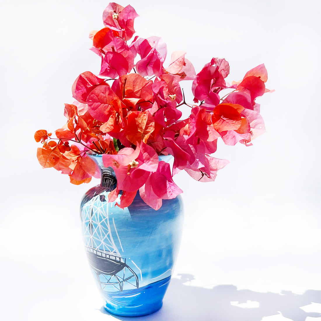 ALLIGATOR REEF MEDIUM FLOWER VASE