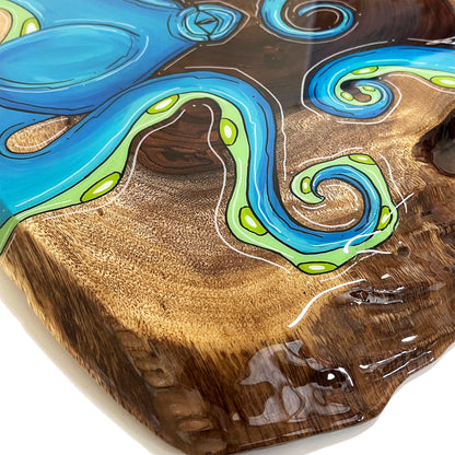 Blue/Green Live Edge Octo 16&quot;x25&quot;