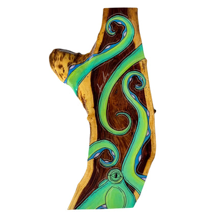 SEA FOAM VERTICAL OCTO - LIVE EDGE WOOD 14.5" X 29"